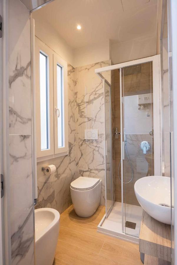 Camonia Luxury Free Parking 2Km Da Bologna Appartement Buitenkant foto
